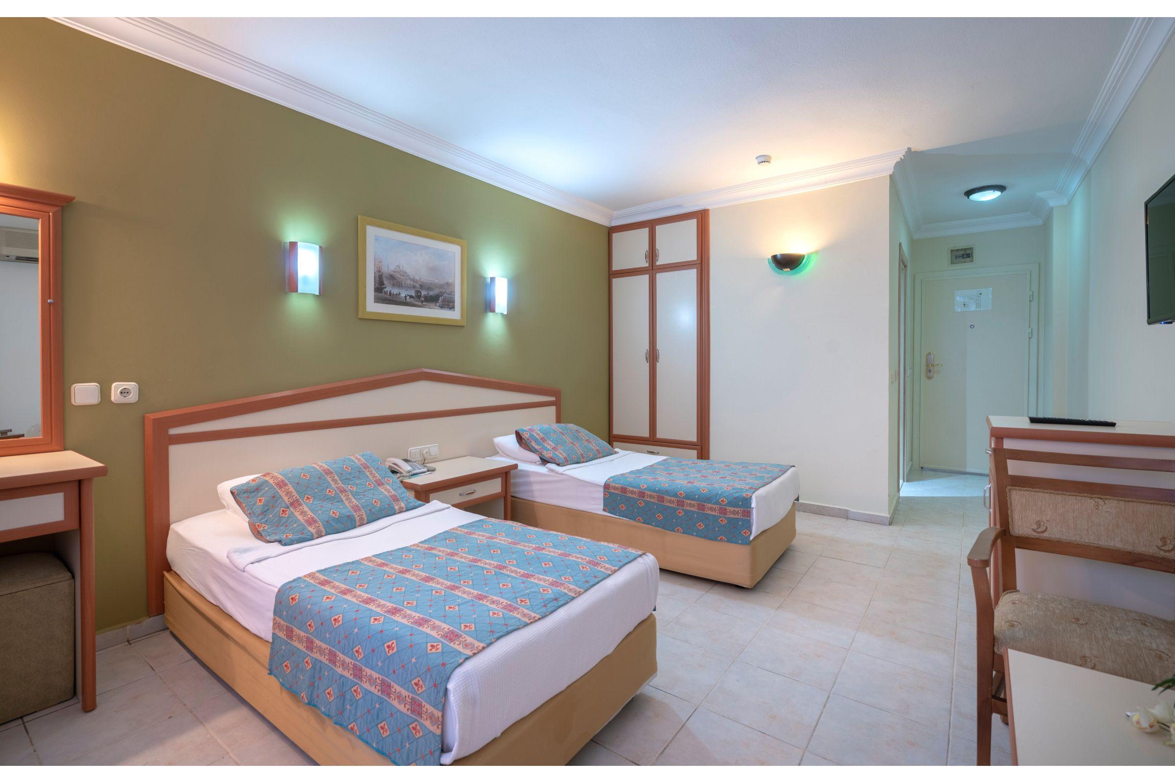 Blue Star Hotel Аланя Екстериор снимка