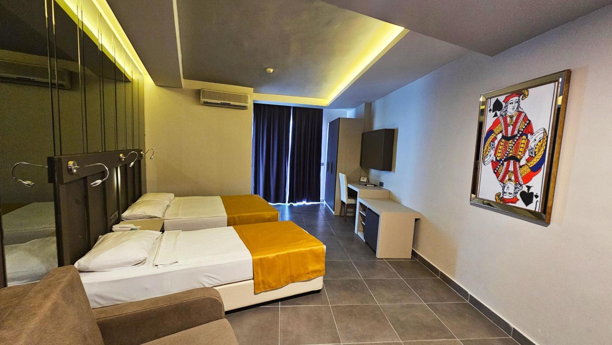 Blue Star Hotel Аланя Екстериор снимка