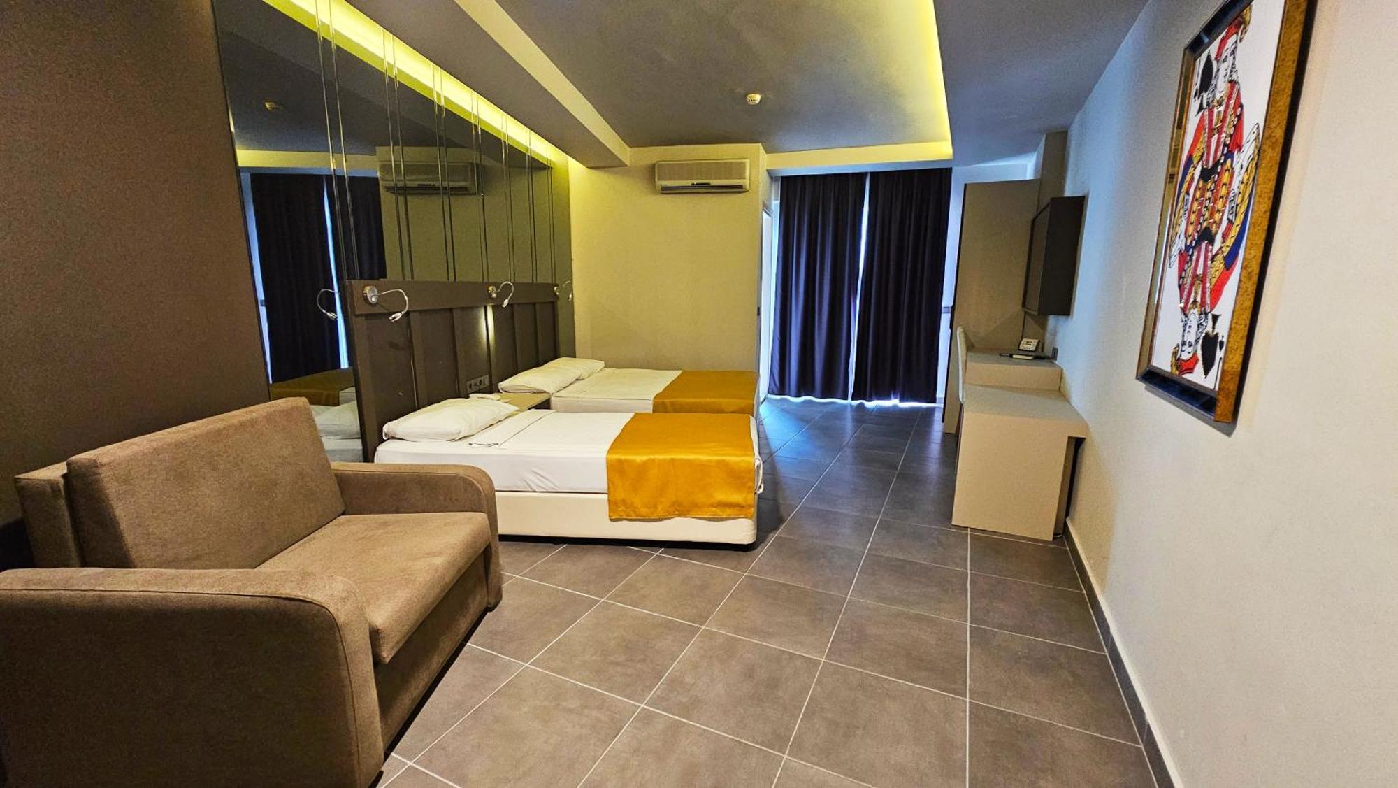 Blue Star Hotel Аланя Екстериор снимка